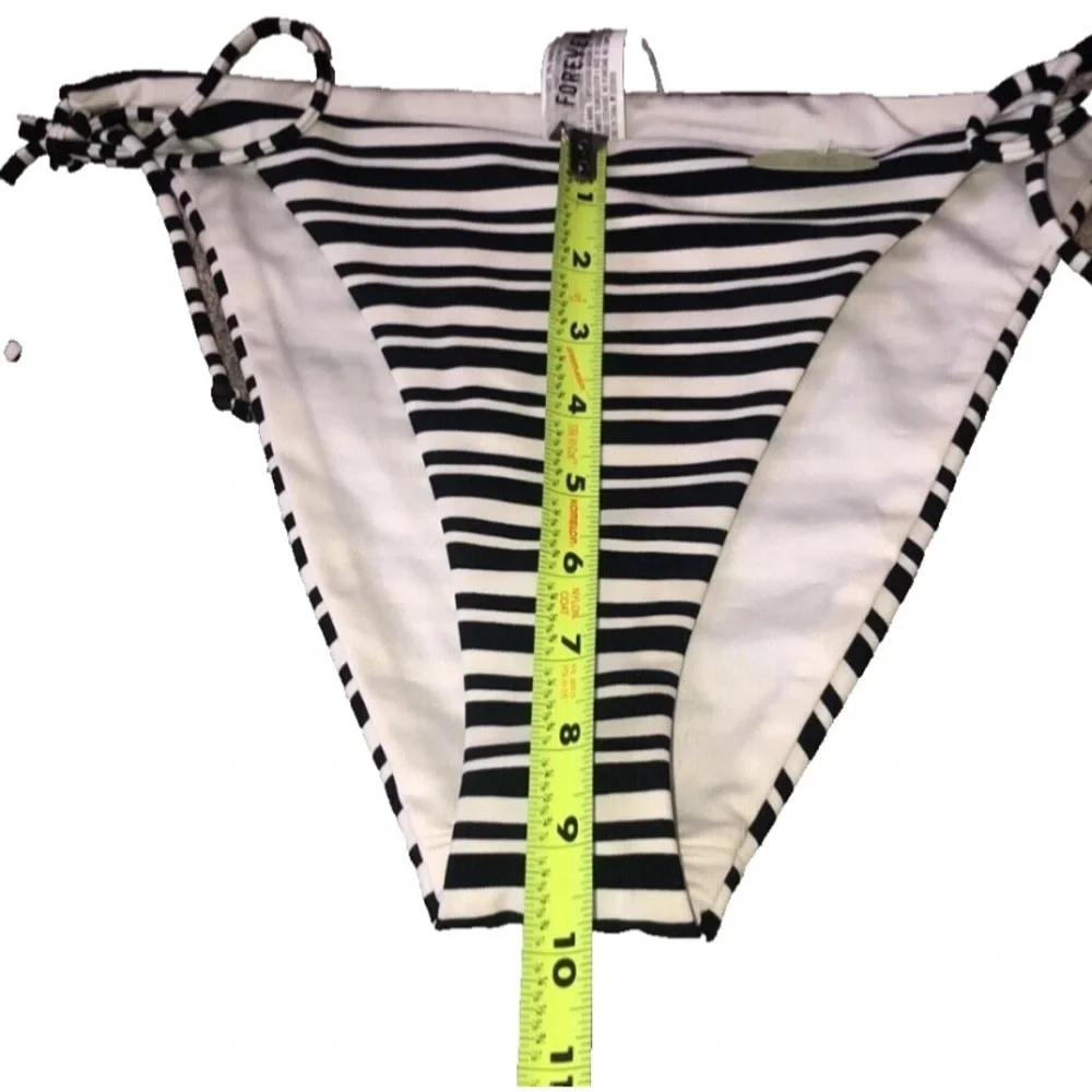 Forever 21 XL Bikini‎ Bottom Striped Black White NWT